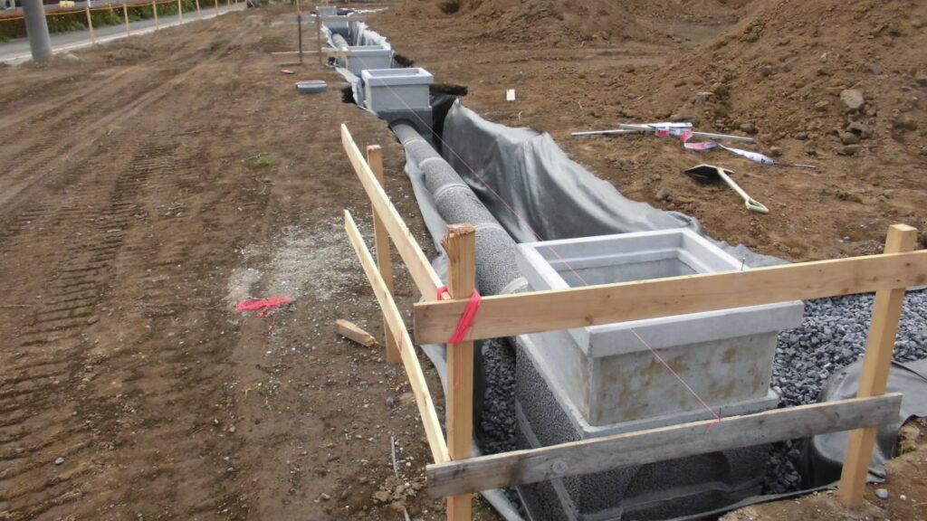 浸透管・浸透桝による雨水流出抑制施設の設置工事