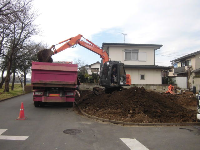 埼玉県比企郡嵐山町の残土処分工事の費用・料金・価格・単価が分かる